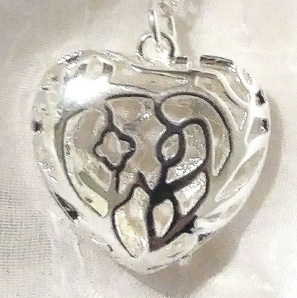 .925 Flower People Necklace - Picture 1 of 3